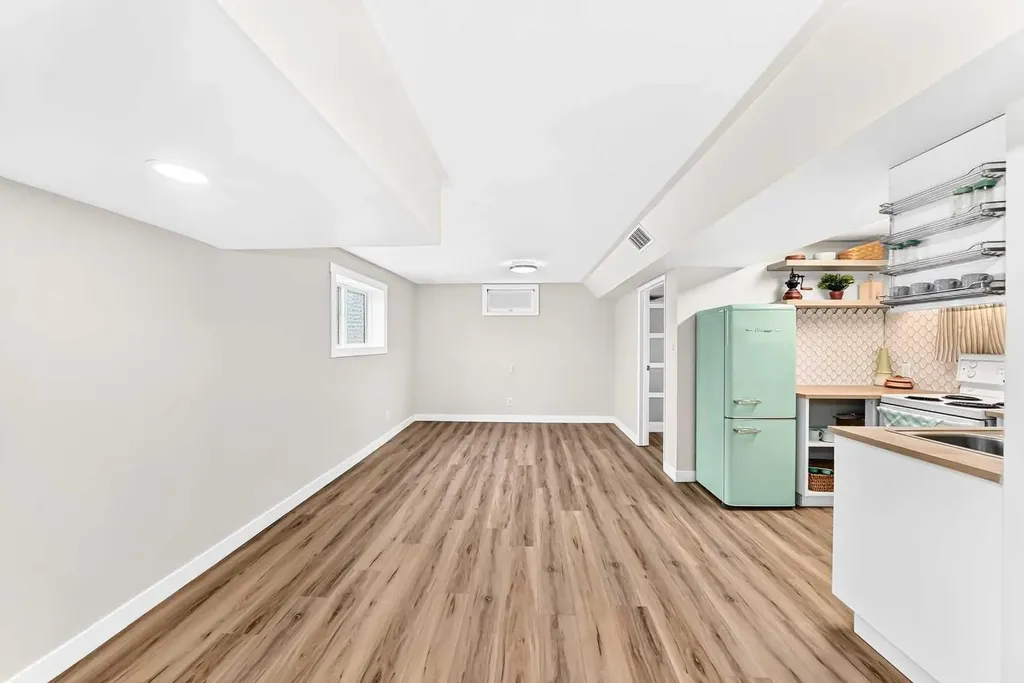 42 Rundlelawn Close NE Calgary AB T1Y 3J3