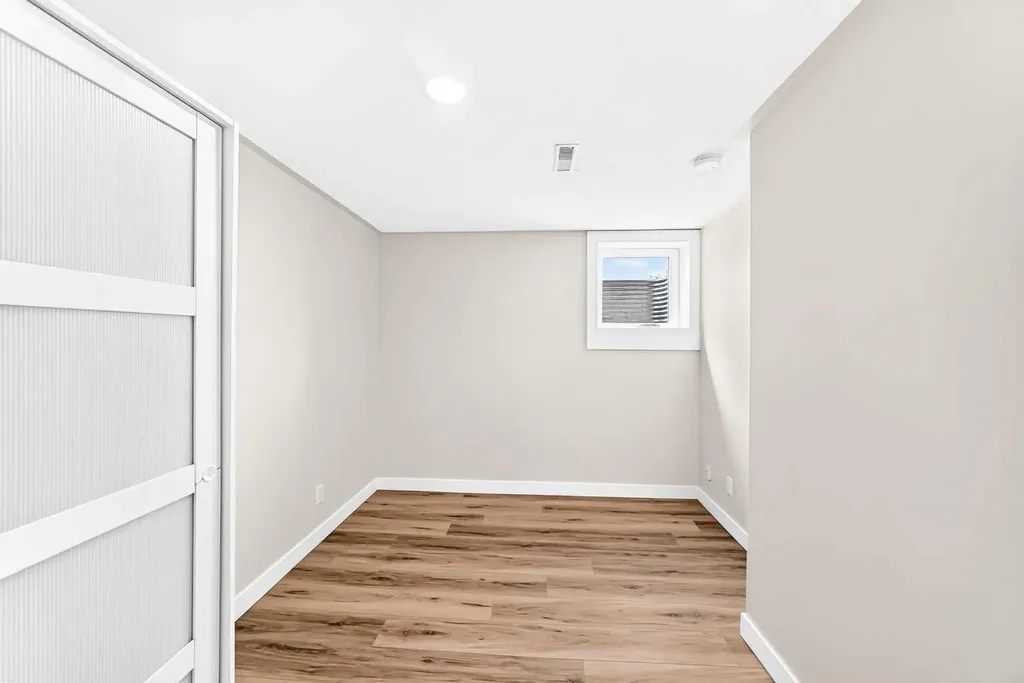 42 Rundlelawn Close NE Calgary AB T1Y 3J3