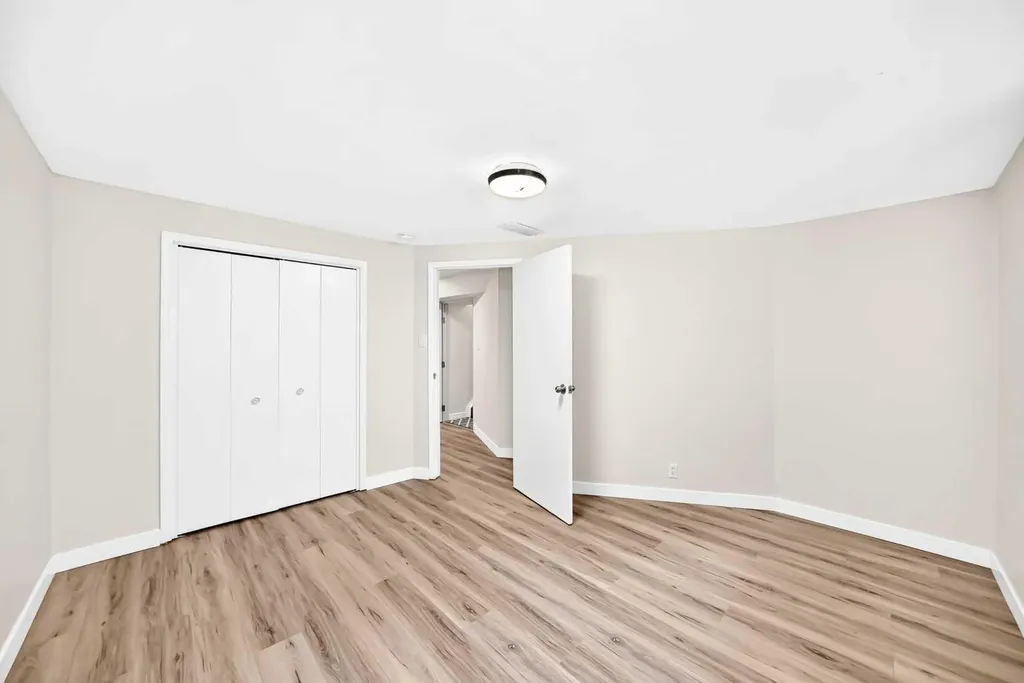 42 Rundlelawn Close NE Calgary AB T1Y 3J3