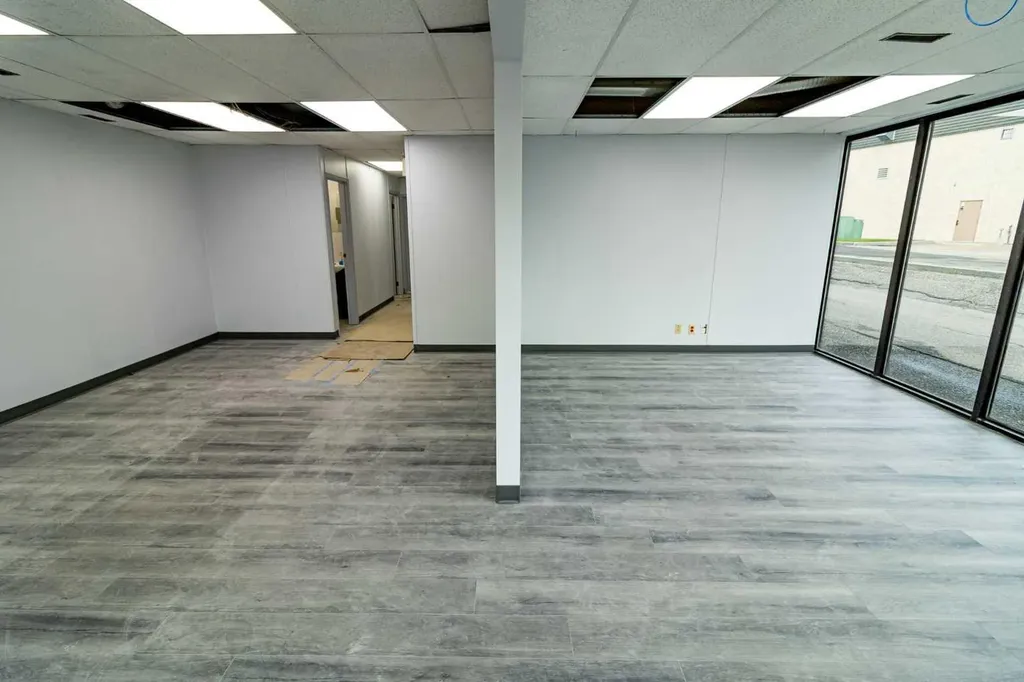 1530 27 Avenue NE Calgary AB T2E 7S6