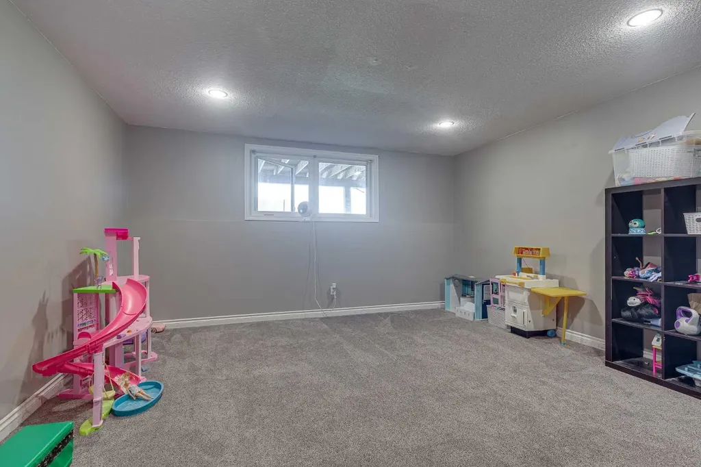 4646 58 Avenue Rimbey AB T0C 2J0