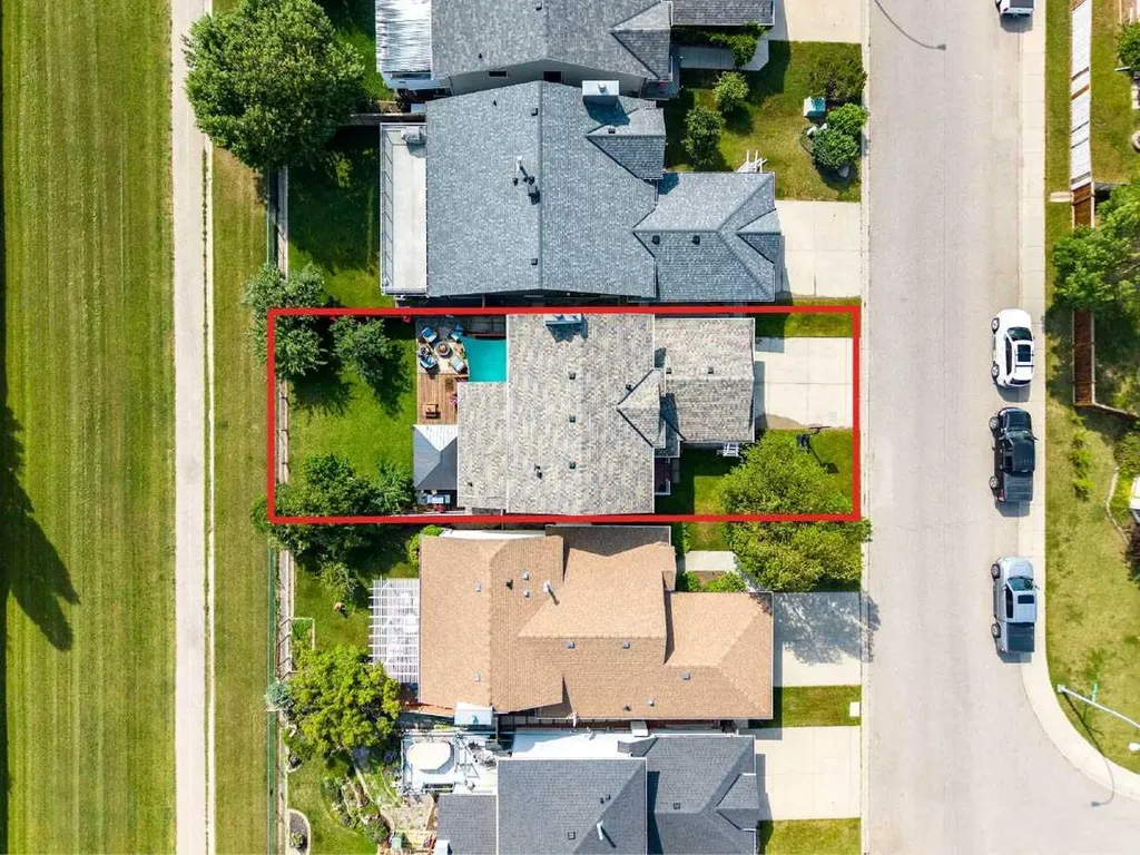 144 Riverstone Crescent SE Calgary AB T2C 4A3