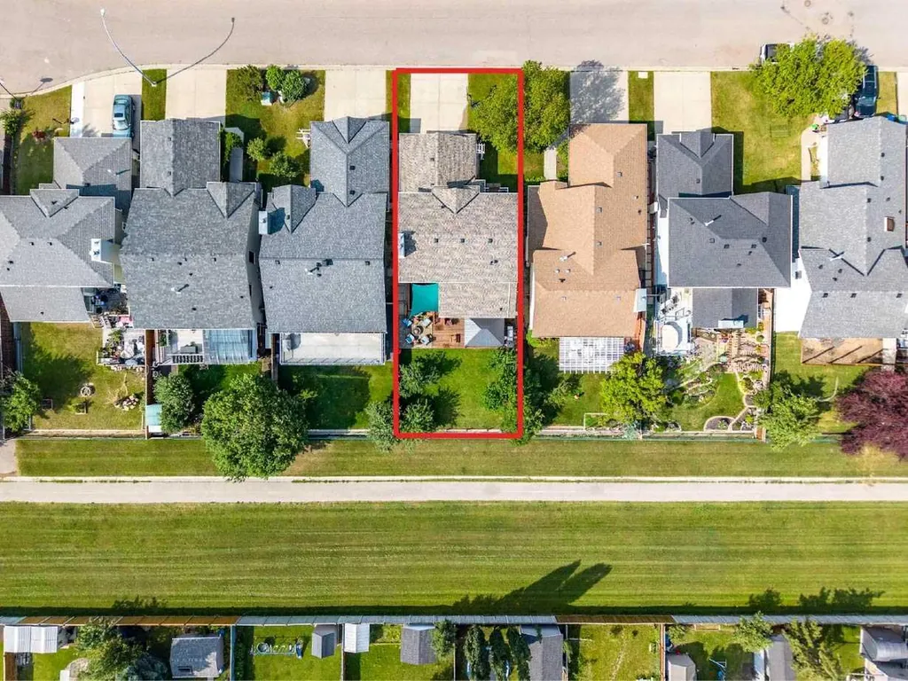 144 Riverstone Crescent SE Calgary AB T2C 4A3