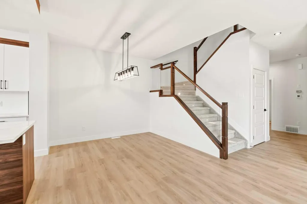 87 Linden Place Rural Red Deer County AB T4E 3C4