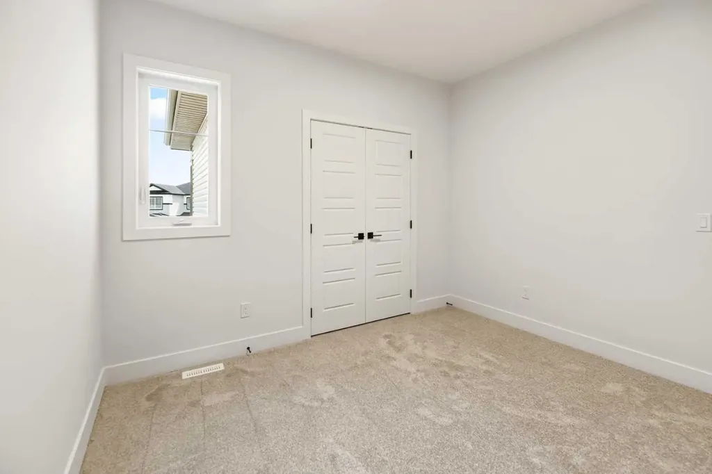 87 Linden Place Rural Red Deer County AB T4E 3C4