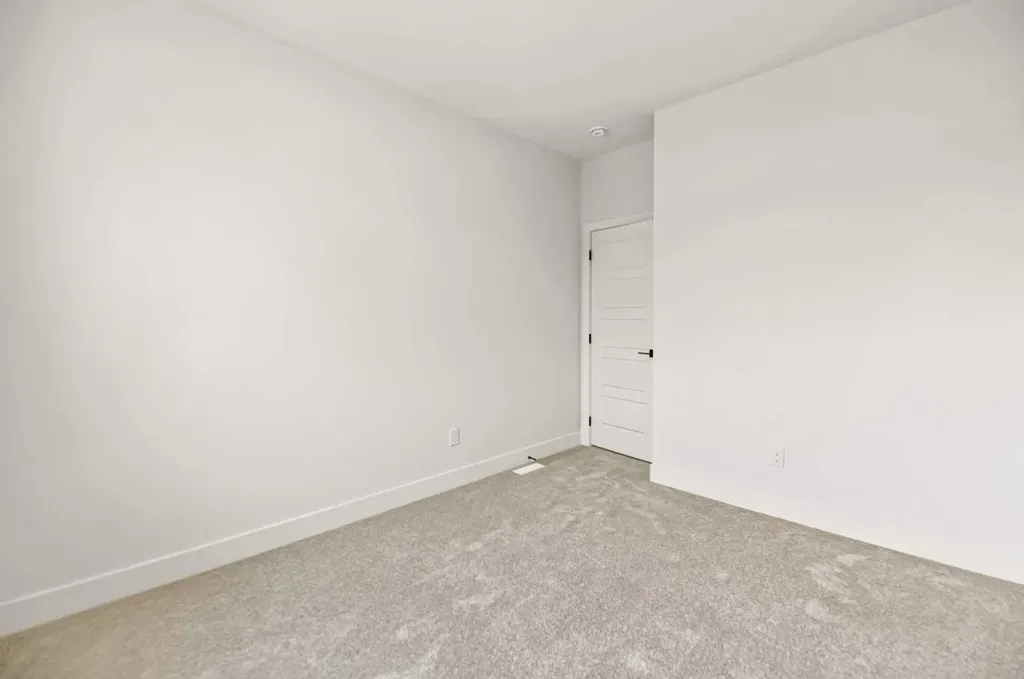 87 Linden Place Rural Red Deer County AB T4E 3C4