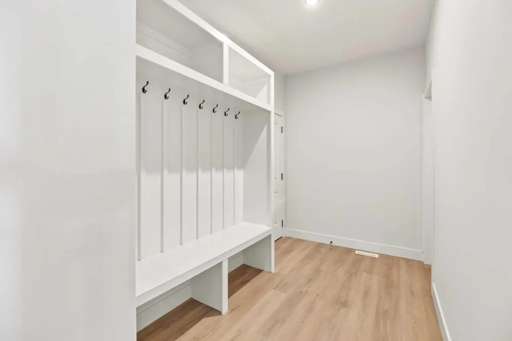 87 Linden Place Rural Red Deer County AB T4E 3C4