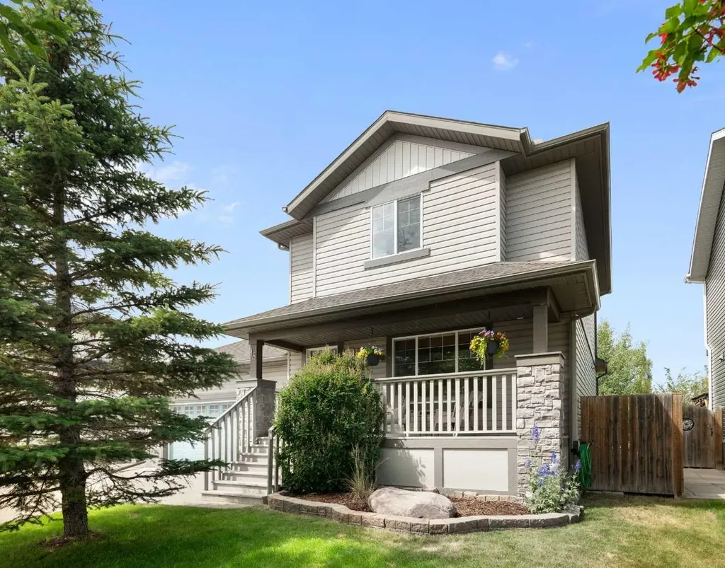 18 Moe Avenue NW Langdon AB T0J 1X2