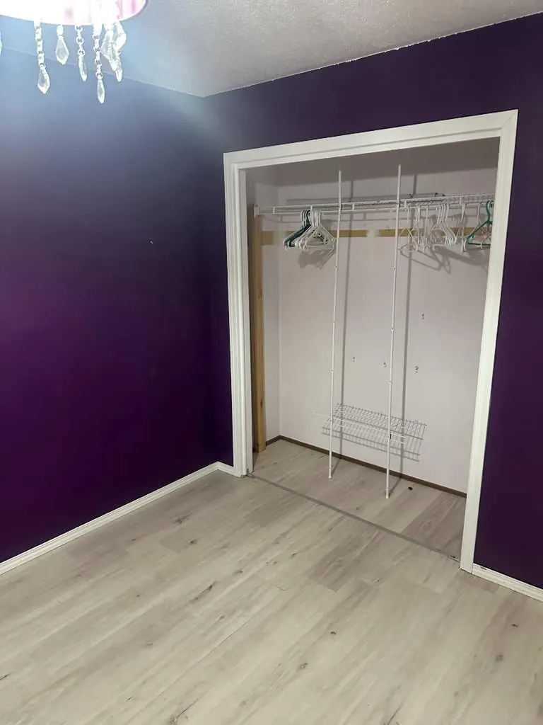 4805 55 Avenue Valleyview AB T0H 3N0