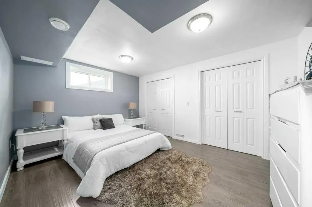 35 Stafford Street SE Medicine Hat AB T1B 4G3