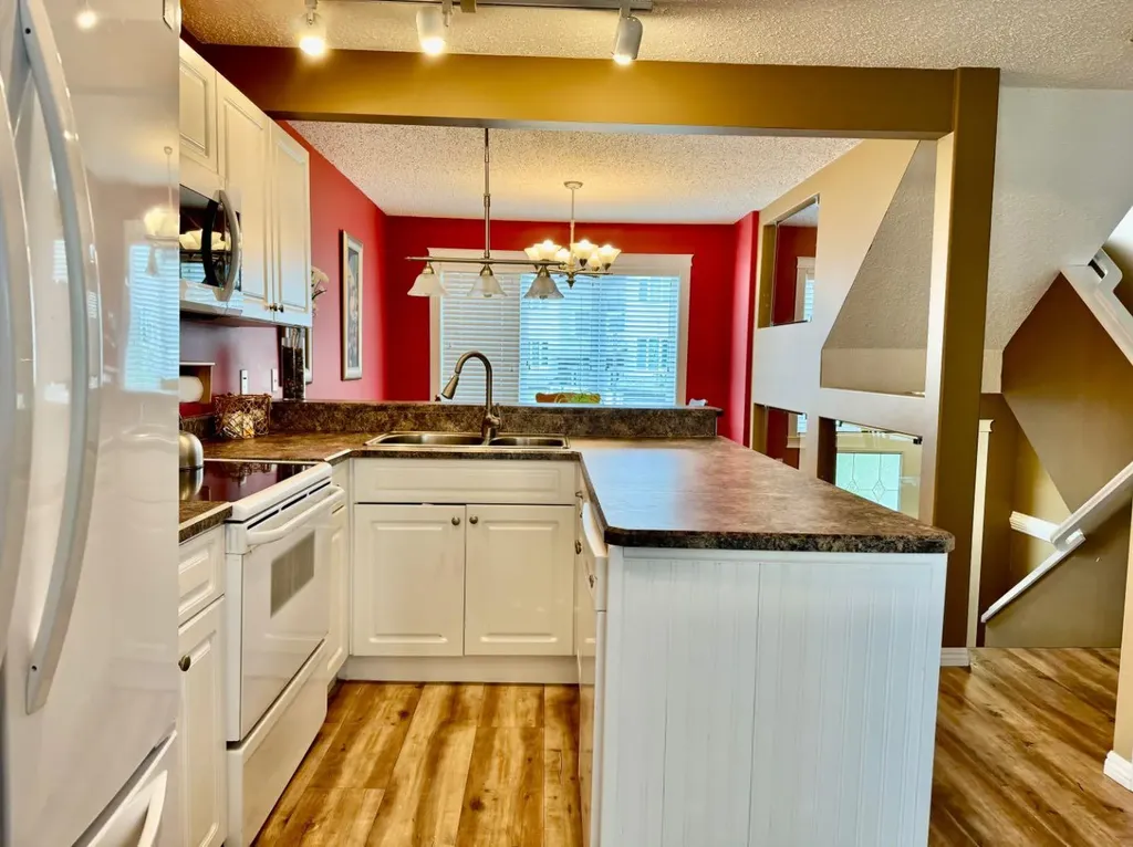 100 Albion Drive Fort Mcmurray AB T9H1H5