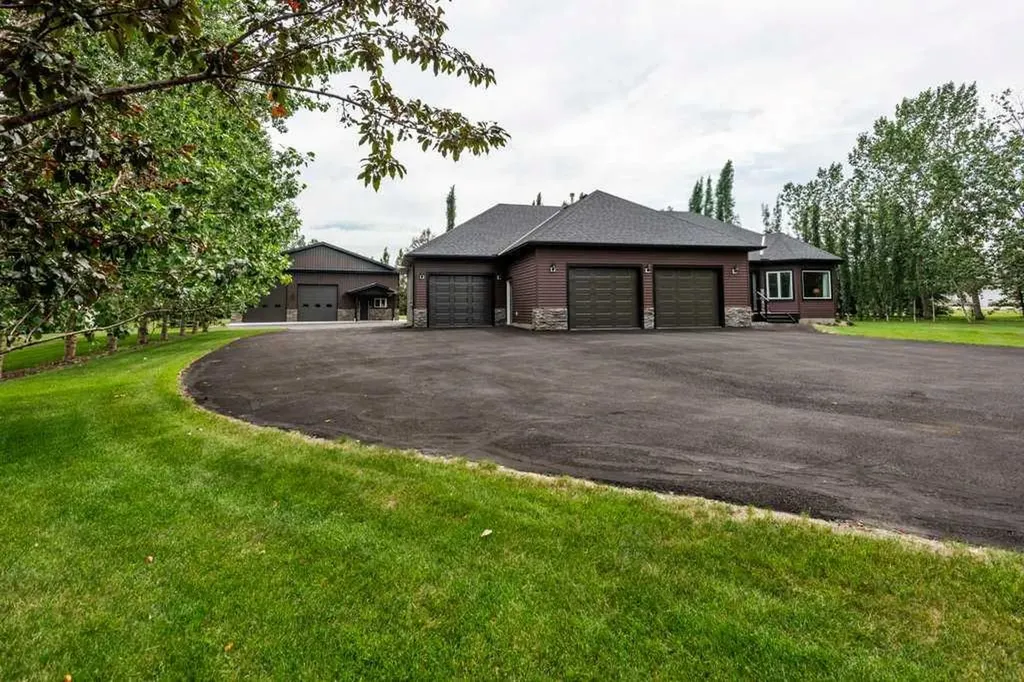 292195 Butte Hills Drive Rural Rocky View County AB T4A 0N8