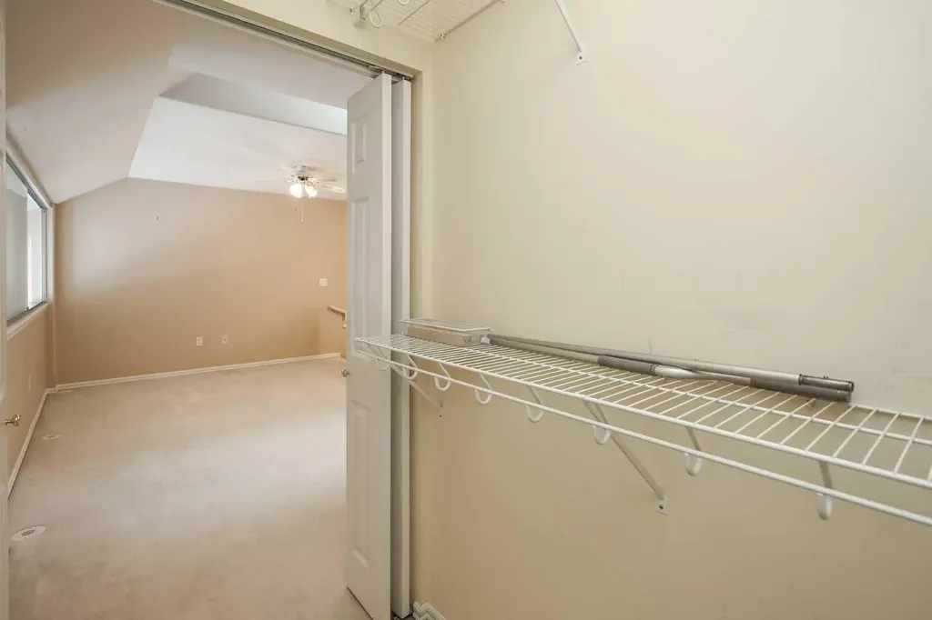 6118 53 Avenue Red Deer AB T4N 6P7