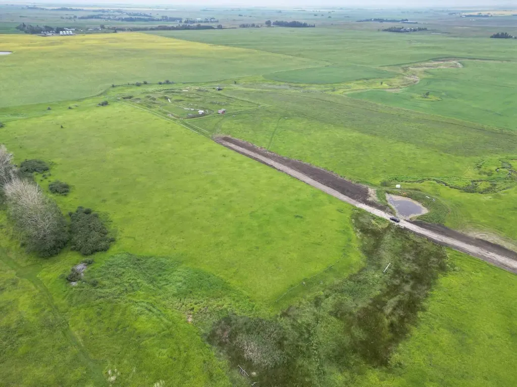 386074 128th E Rural Foothills County AB T1V1N3