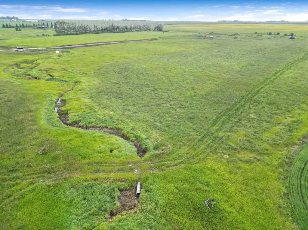 386074 128th E Rural Foothills County AB T1V1N3