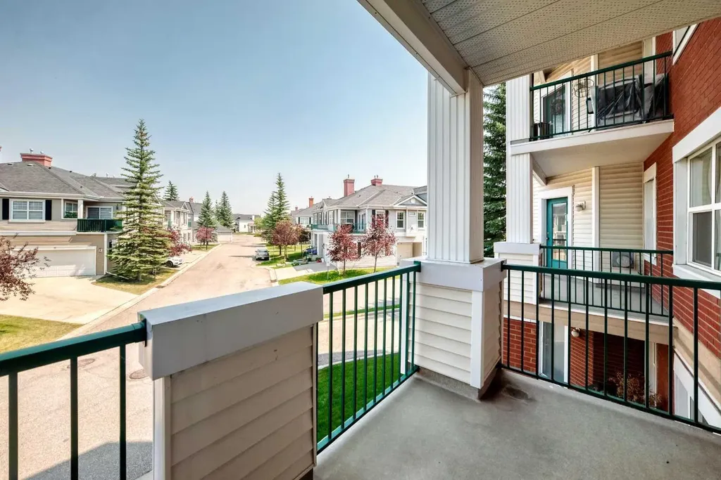 78 Prestwick Gardens SE Calgary AB T2Z3V2