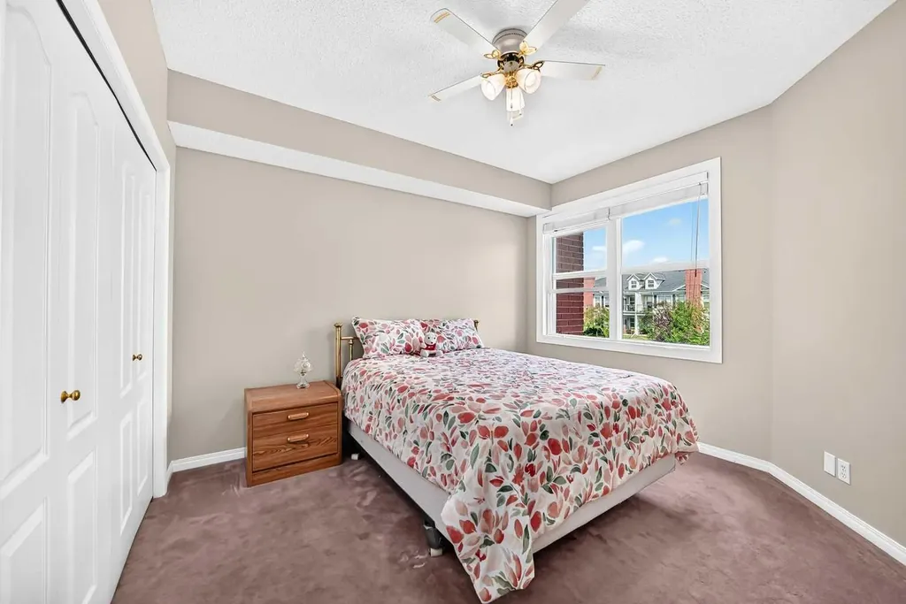 78 Prestwick Gardens SE Calgary AB T2Z3V2