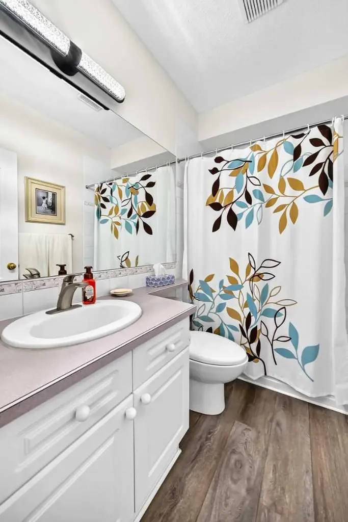 78 Prestwick Gardens SE Calgary AB T2Z3V2