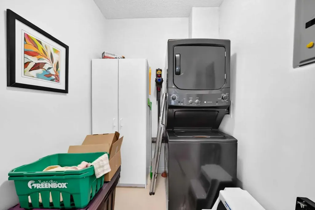 78 Prestwick Gardens SE Calgary AB T2Z3V2