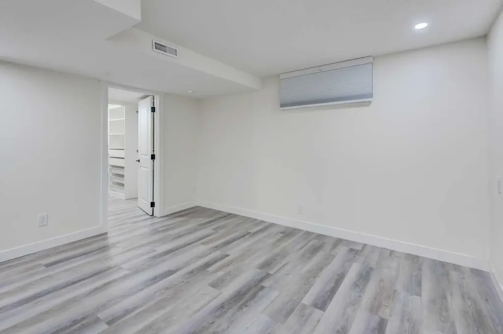 47 Christie Park Terrace SW Calgary AB T3H 3B4