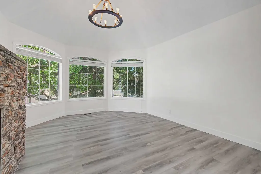 47 Christie Park Terrace SW Calgary AB T3H 3B4