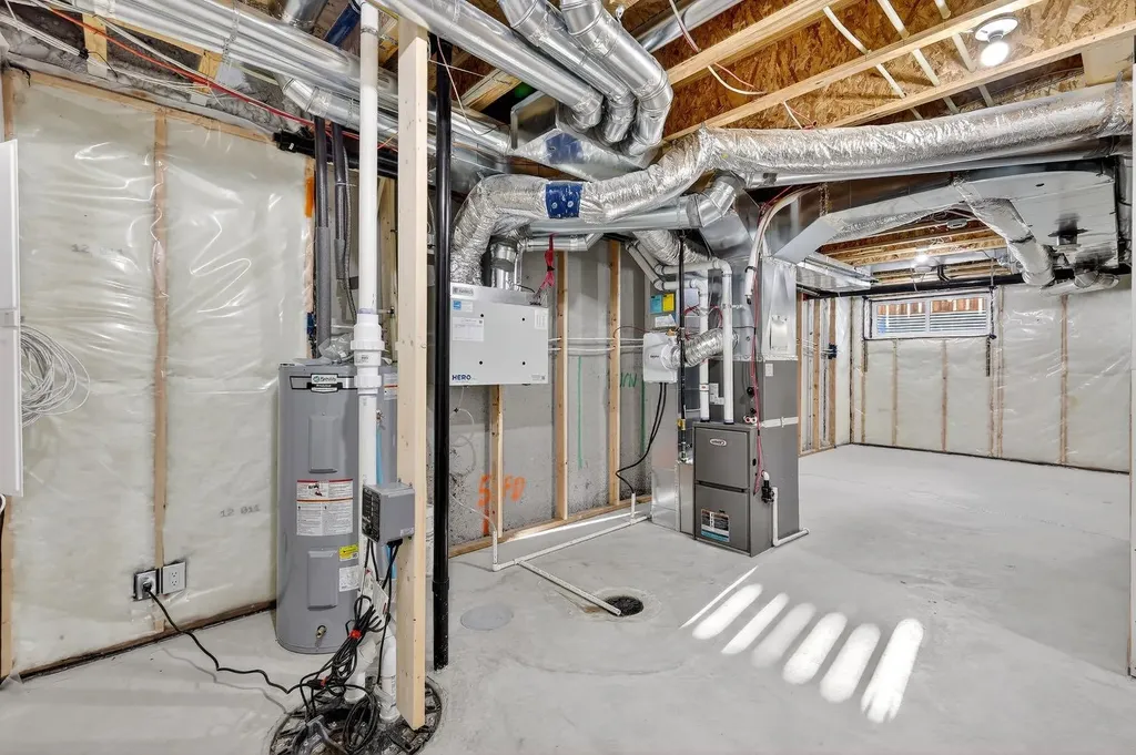 643 53 Avenue SW Calgary AB T2V0C2