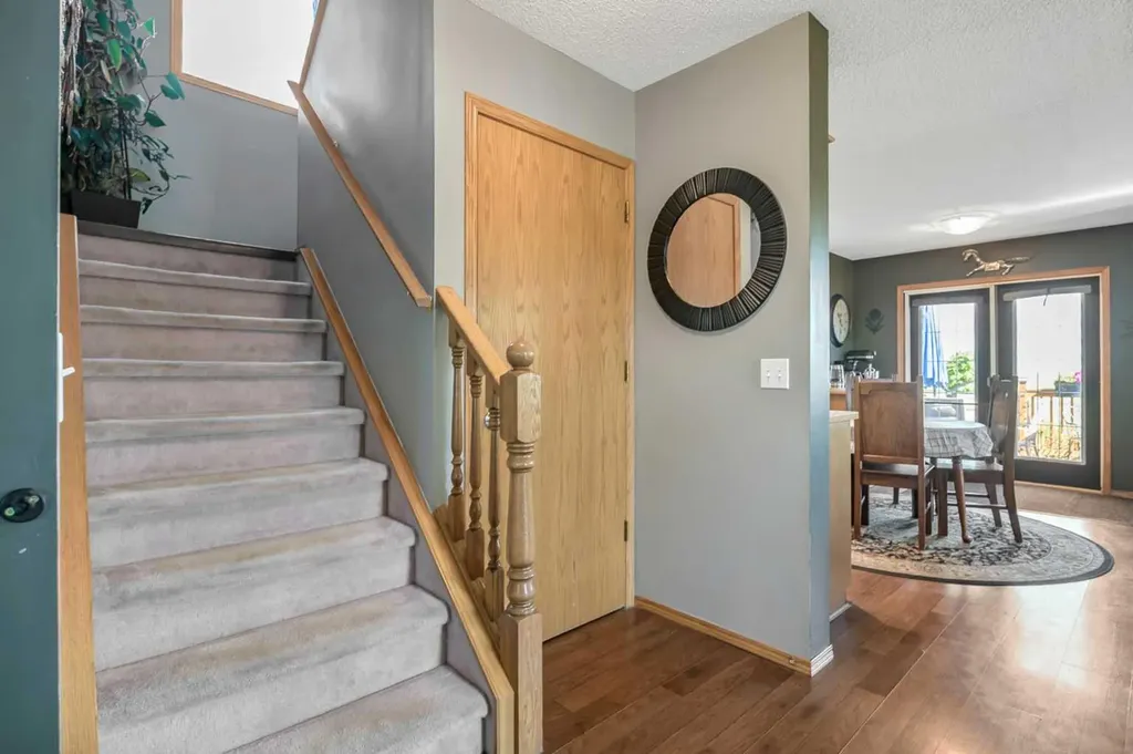 48224 320 Avenue E Rural Foothills County AB T1S 4R9