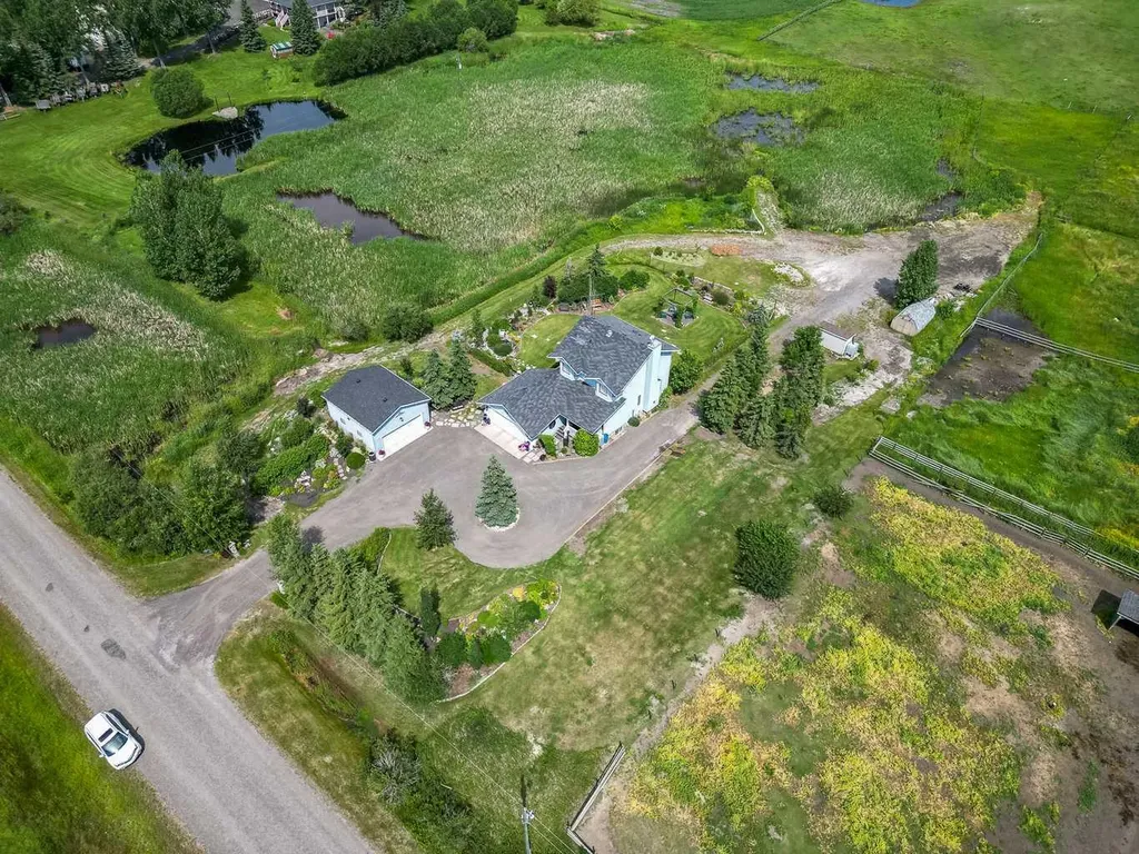48224 320 Avenue E Rural Foothills County AB T1S 4R9
