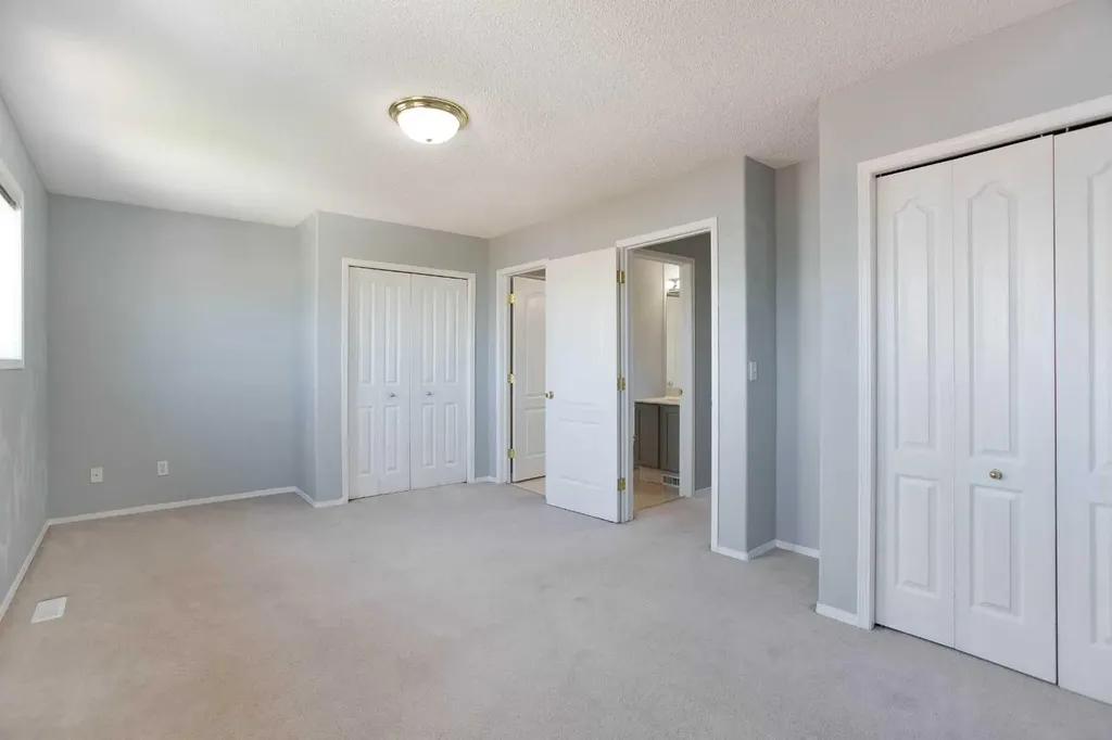 7269 Laguna Way NE Calgary AB T1Y7C9