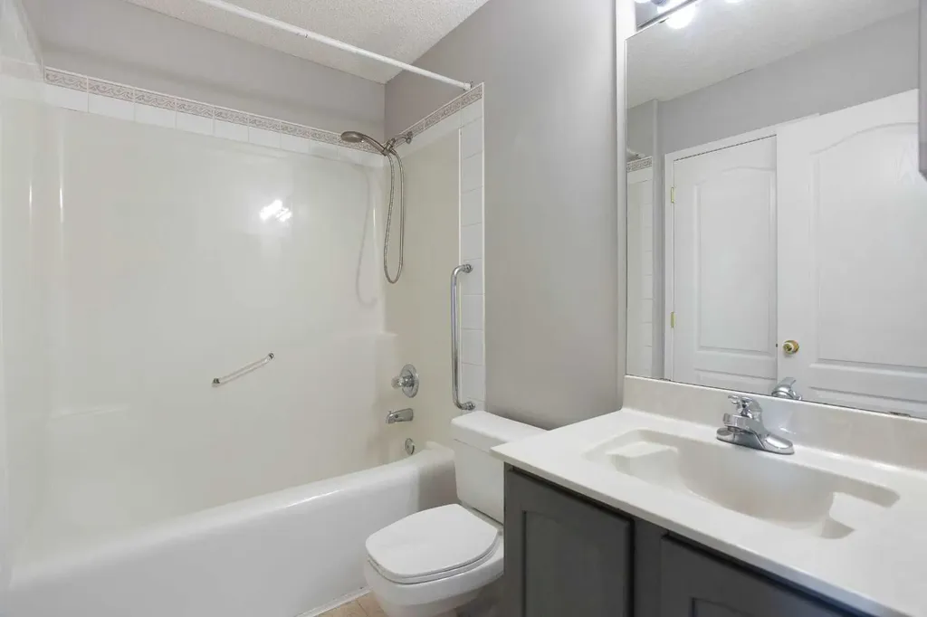 7269 Laguna Way NE Calgary AB T1Y7C9