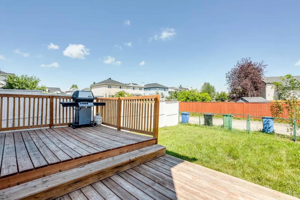 7269 Laguna Way NE Calgary AB T1Y7C9