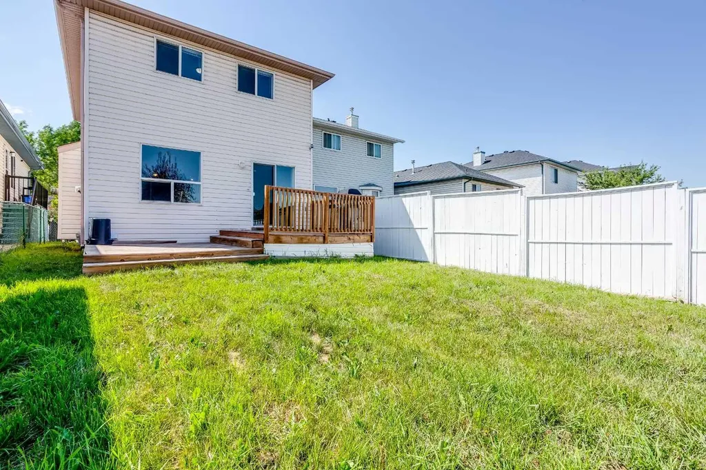7269 Laguna Way NE Calgary AB T1Y7C9