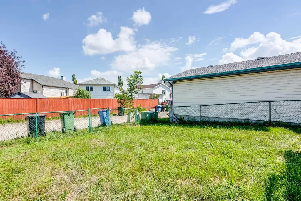 7269 Laguna Way NE Calgary AB T1Y7C9