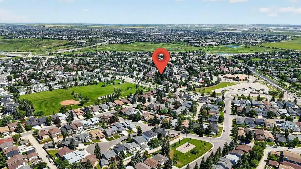 128 Santana Court NW Calgary AB T3K 3L9