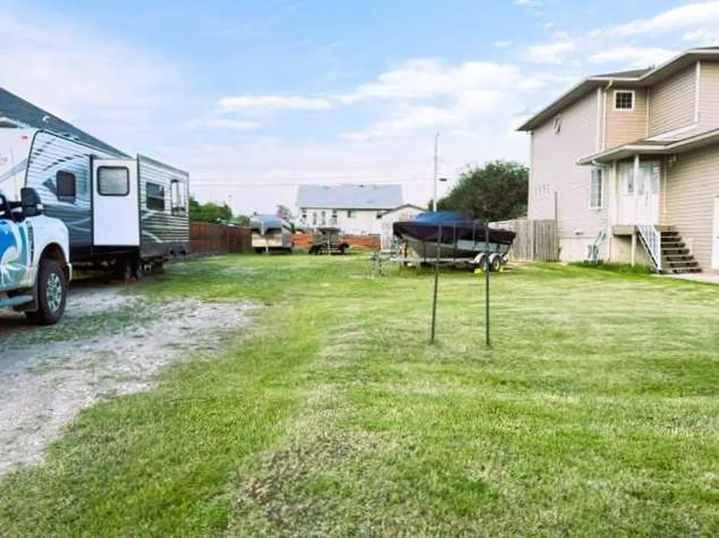 117 4 Street SW Slave Lake AB T0G 2A4
