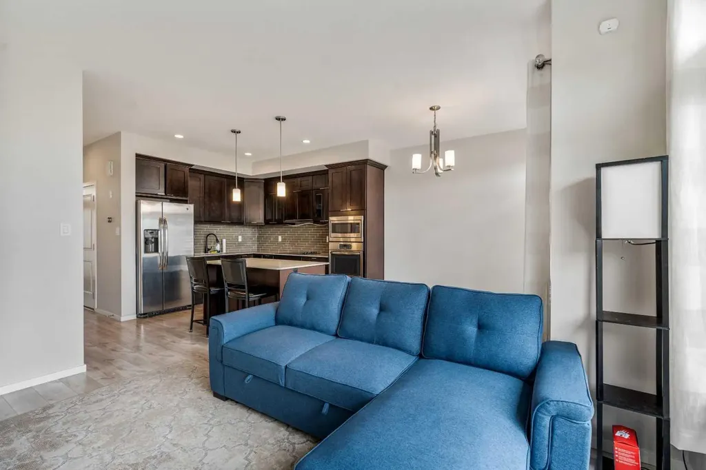 414 Highlands Boulevard W Lethbridge AB T1J 5K5