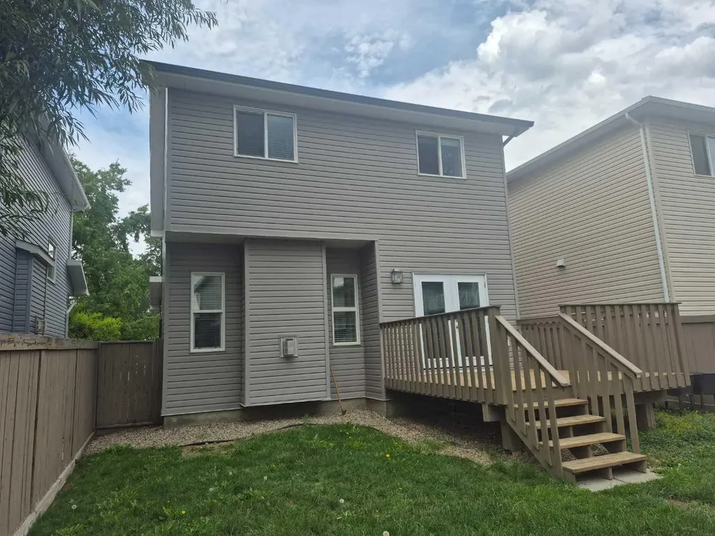 1548 Coalbanks Boulevard W Lethbridge AB T1J 5H7