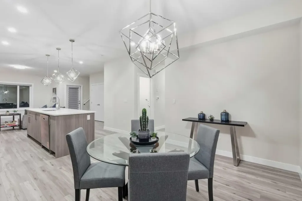 42 Red Sky Manor NE Calgary AB T3N 1N3