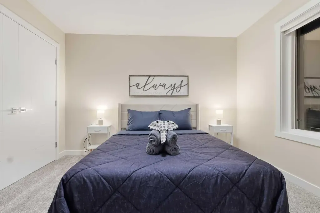 42 Red Sky Manor NE Calgary AB T3N 1N3