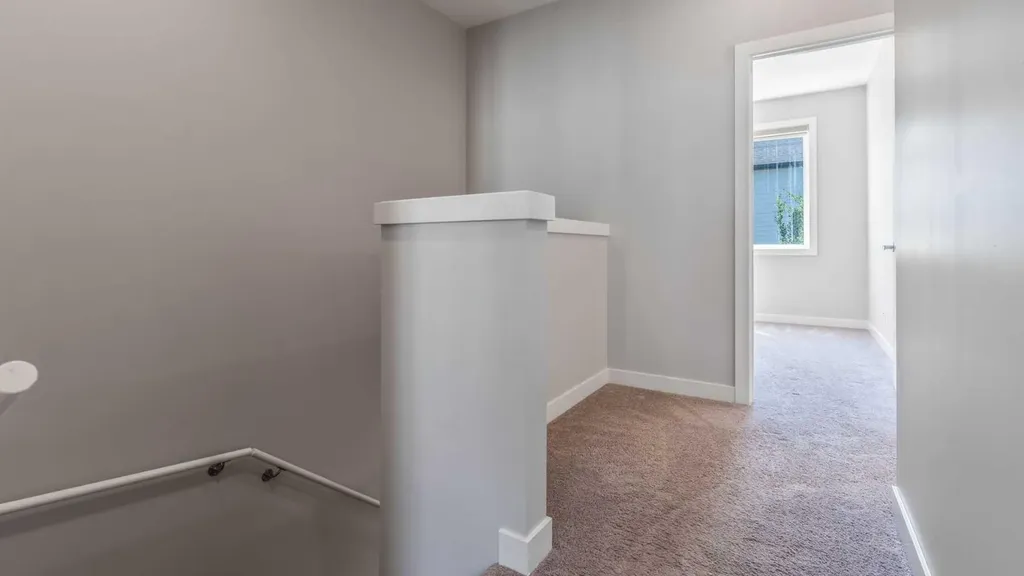 810 Redstone Crescent NE Calgary AB T3N 1M3