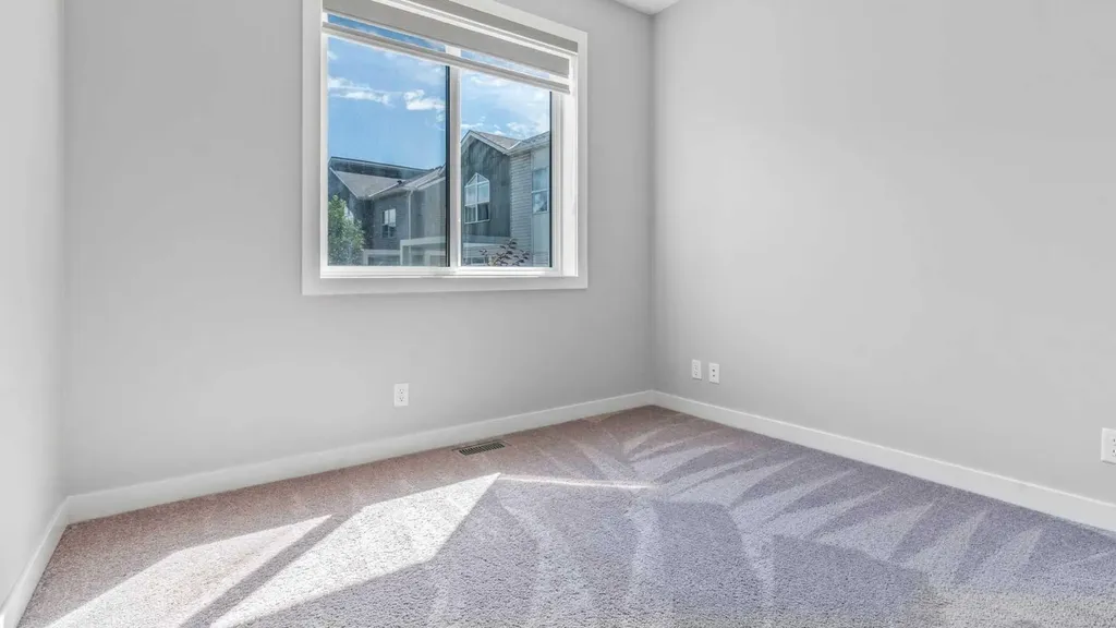 810 Redstone Crescent NE Calgary AB T3N 1M3
