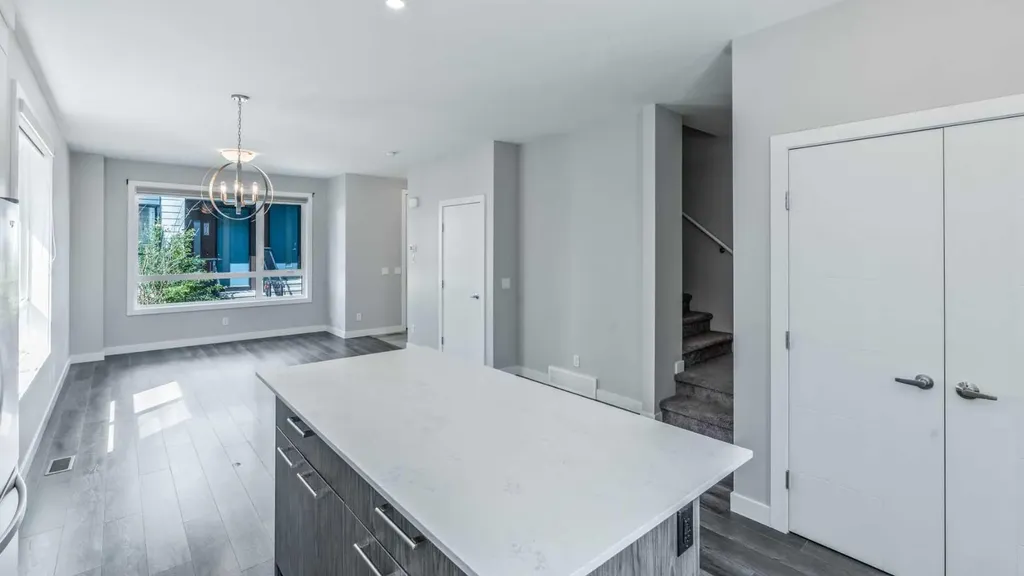 810 Redstone Crescent NE Calgary AB T3N 1M3