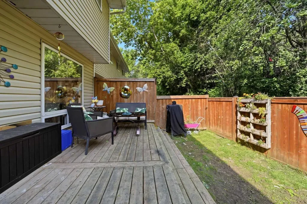 5812 61 Street Red Deer AB T4N 6H4