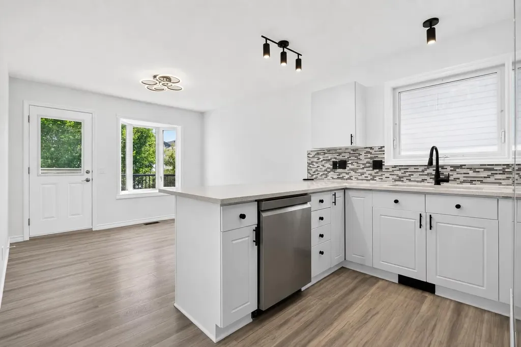 250 Bridlewood Circle SW Calgary AB t2y3l2
