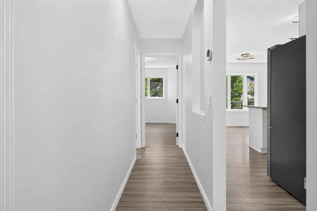 250 Bridlewood Circle SW Calgary AB t2y3l2