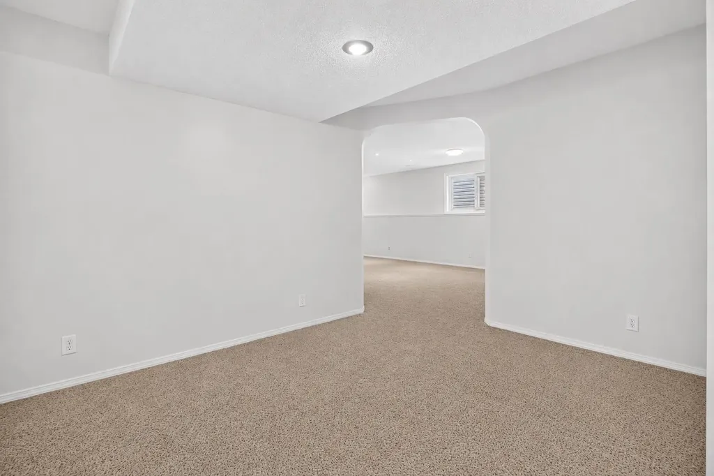 250 Bridlewood Circle SW Calgary AB t2y3l2