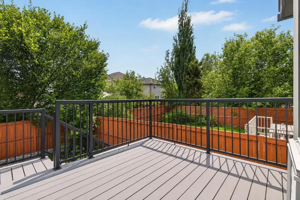 250 Bridlewood Circle SW Calgary AB t2y3l2