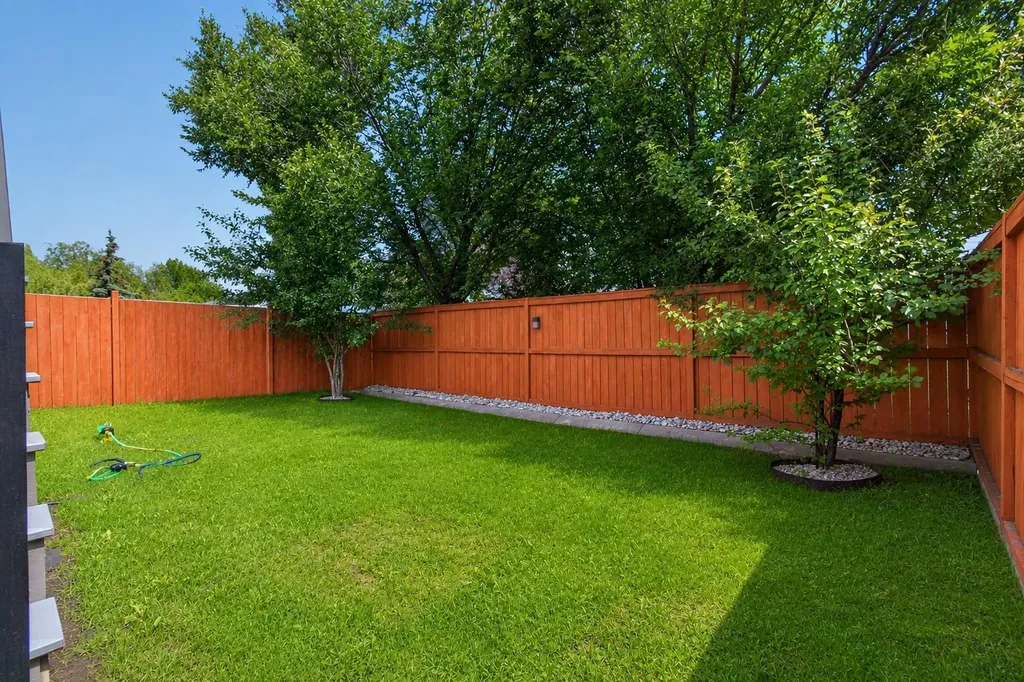 250 Bridlewood Circle SW Calgary AB t2y3l2