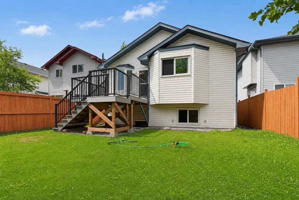 250 Bridlewood Circle SW Calgary AB t2y3l2