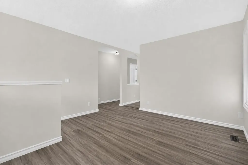 250 Bridlewood Circle SW Calgary AB t2y3l2